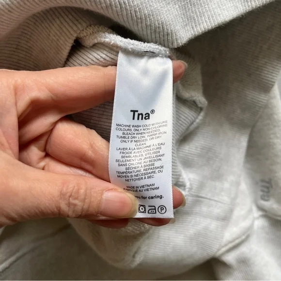 TNA Aritzia Terry Fleece Boyfriend Hoodie Sz L - Picture 7 of 8